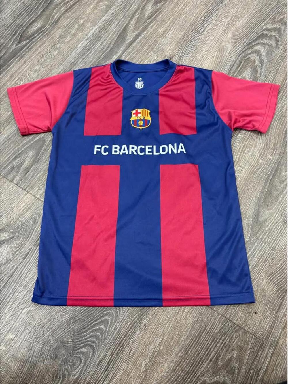 FC Barcelona Boy Football Shirt - size 10